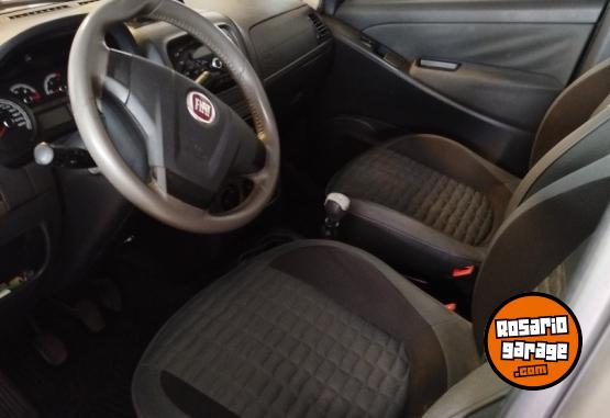 Autos - Fiat idea 2013 Nafta 150000Km - En Venta