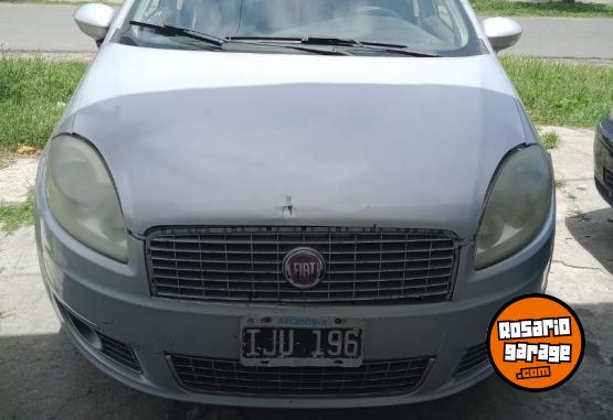 Autos - Fiat Linea 2009 GNC 240000Km - En Venta