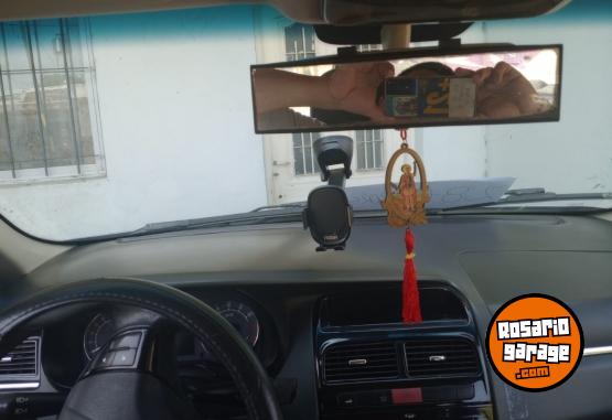 Autos - Fiat Linea 2009 GNC 240000Km - En Venta