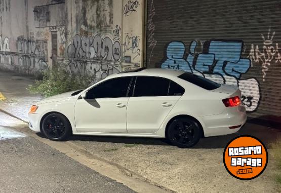 Autos - Volkswagen Vento 2.5 Luxury 2013 Nafta 195000Km - En Venta