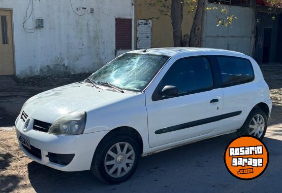 Autos - Renault CLIO CAMPUS 2012 Nafta 149700Km - En Venta