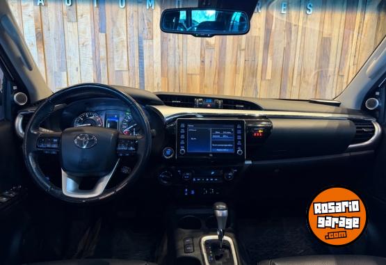 Camionetas - Toyota Hilux 2023 Diesel 87000Km - En Venta