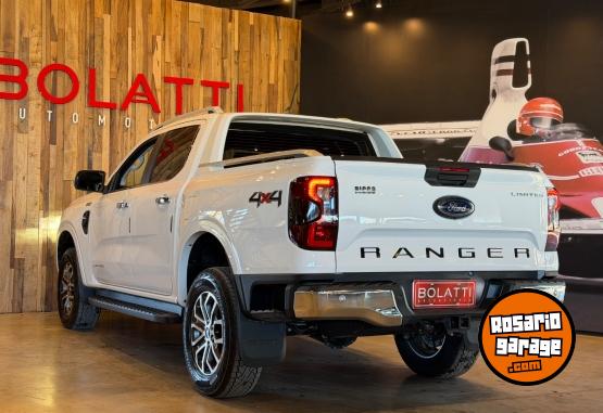 Camionetas - Ford Ranger 2024 Diesel 10000Km - En Venta