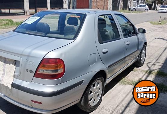 Autos - Fiat Siena 2004 Nafta 180000Km - En Venta