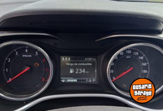 Autos - Chevrolet Tracker Lt 2022 Nafta 62000Km - En Venta