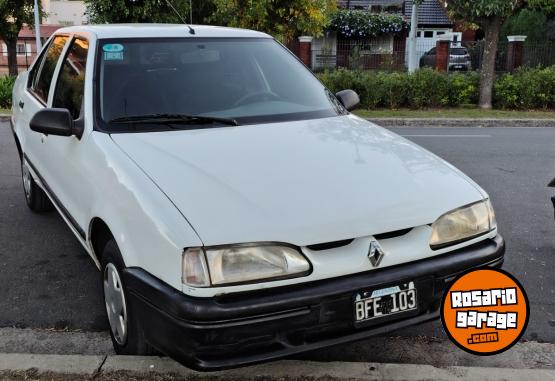 Autos - Renault 19 1997 GNC 111111Km - En Venta