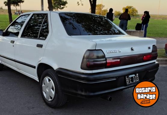 Autos - Renault 19 1997 GNC 111111Km - En Venta