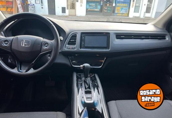 Autos - Honda HRV 2019 Nafta 100000Km - En Venta