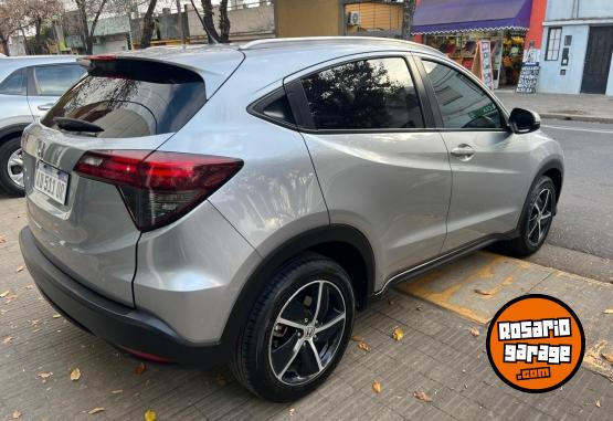 Autos - Honda HRV 2019 Nafta 100000Km - En Venta