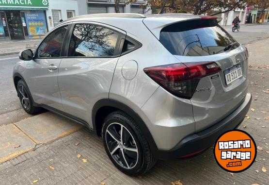 Autos - Honda HRV 2019 Nafta 100000Km - En Venta