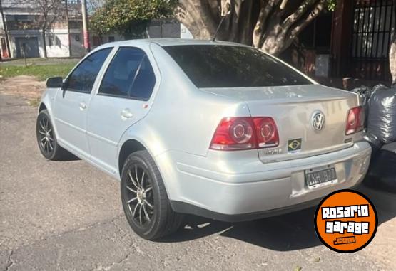 Autos - Volkswagen Bora 2010 GNC 190000Km - En Venta