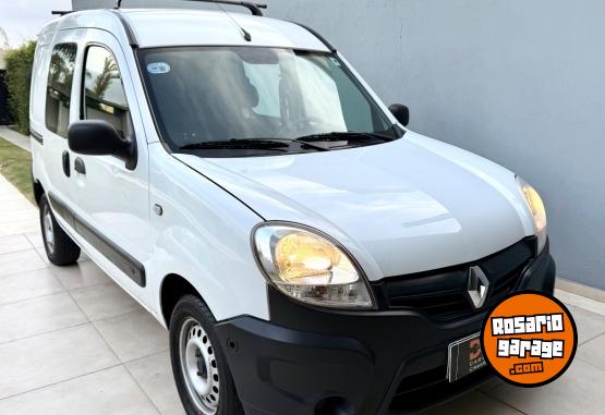 Utilitarios - Renault Kangoo 2016 GNC - En Venta