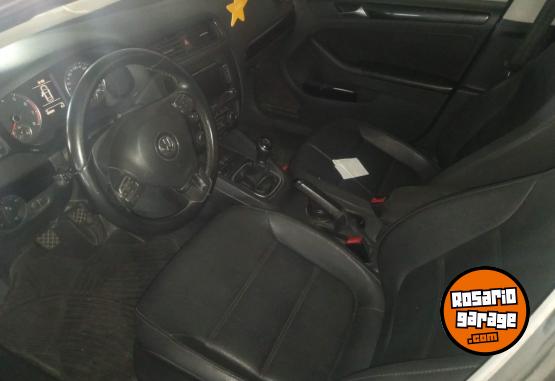 Autos - Volkswagen Vento 2.5 full 2012 GNC 80000Km - En Venta