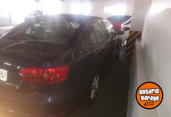 Autos - Volkswagen Vento 2.5 full 2012 GNC 80000Km - En Venta