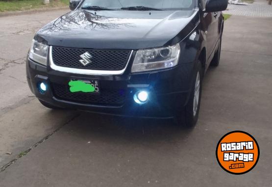Camionetas - Suzuki Grand vitara jiii 2.0 2009 Nafta 168000Km - En Venta