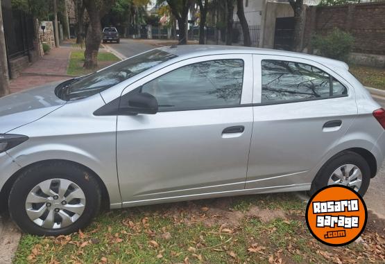 Autos - Chevrolet Onix Joy 2021 Nafta 83000Km - En Venta