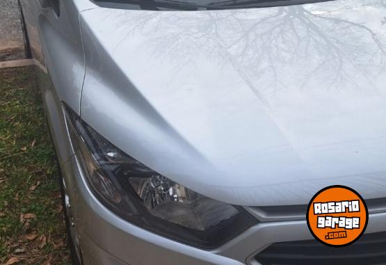 Autos - Chevrolet Onix Joy 2021 Nafta 83000Km - En Venta