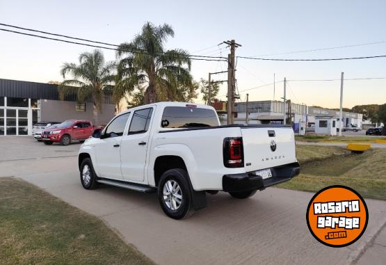 Camionetas - Volkswagen Amarok DC Trendline 4x2 2024 Diesel 16100Km - En Venta