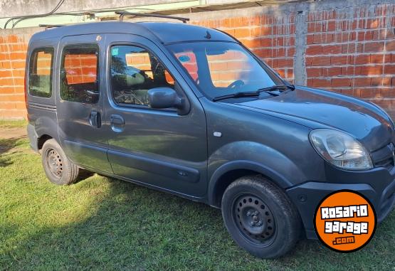 Utilitarios - Renault Kangoo 2014 GNC 157000Km - En Venta