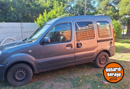 Utilitarios - Renault Kangoo 2014 GNC 157000Km - En Venta