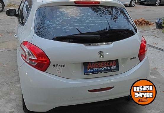 Autos - Peugeot 208 2013 Nafta 154000Km - En Venta