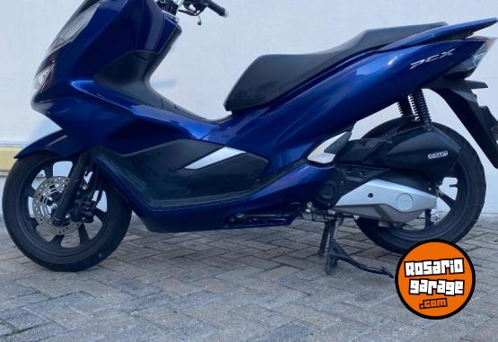 Motos - Honda PCX 2020 Nafta 17450Km - En Venta