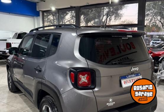 Camionetas - Jeep Renegade sport 2017 Nafta 95000Km - En Venta