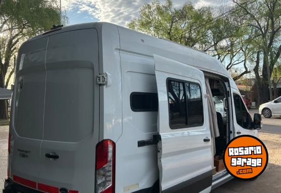 Utilitarios - Ford Transit 2015 Diesel 10000Km - En Venta