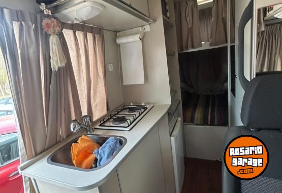 Utilitarios - Ford Transit 2015 Diesel 10000Km - En Venta