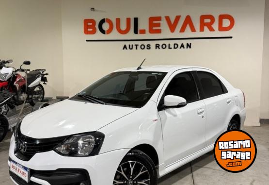 Autos - Toyota Etios XLS 2018 Nafta 87000Km - En Venta
