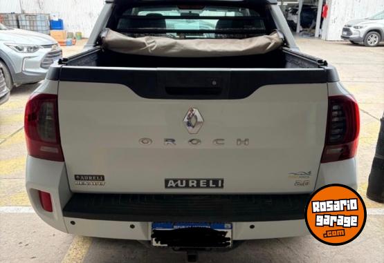 Camionetas - Renault Oroch privilege 2.0 2017 GNC  - En Venta