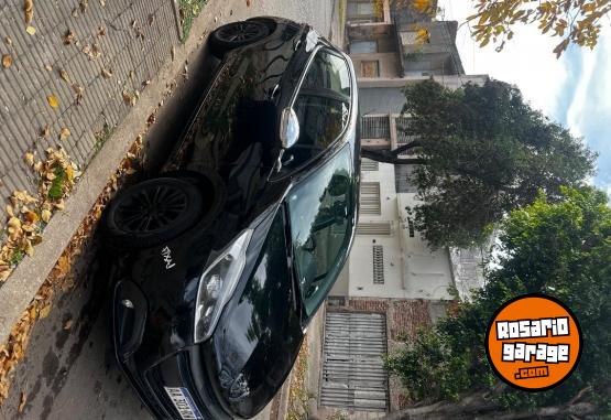 Autos - Peugeot 208 2016 Nafta 186000Km - En Venta