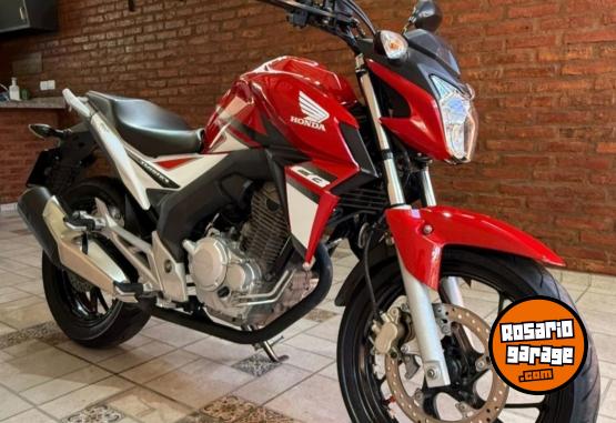 Motos - Honda Cb 250 2019 Nafta 39000Km - En Venta
