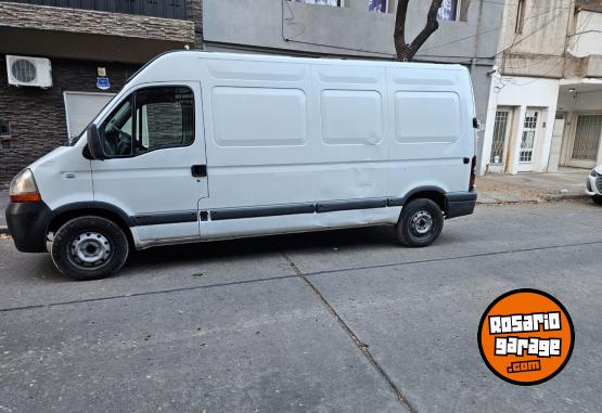 Utilitarios - Renault Master 2010 Diesel 180000Km - En Venta