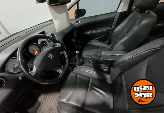 Autos - Peugeot 208 2017 Nafta 111111Km - En Venta