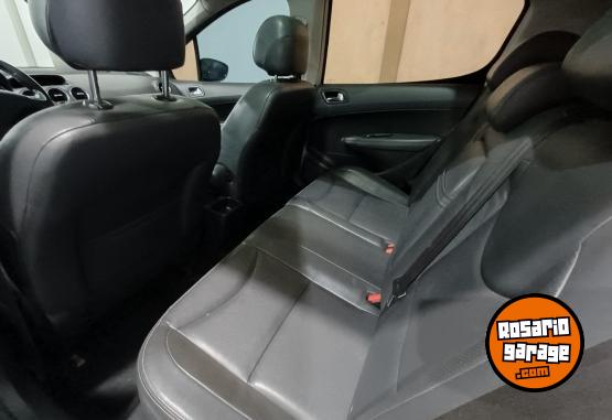 Autos - Peugeot 208 2017 Nafta 111111Km - En Venta