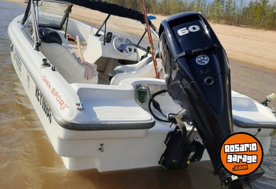 Embarcaciones - ALBATROS 5.30 MOTOR MERCURY 60 4T - En Venta