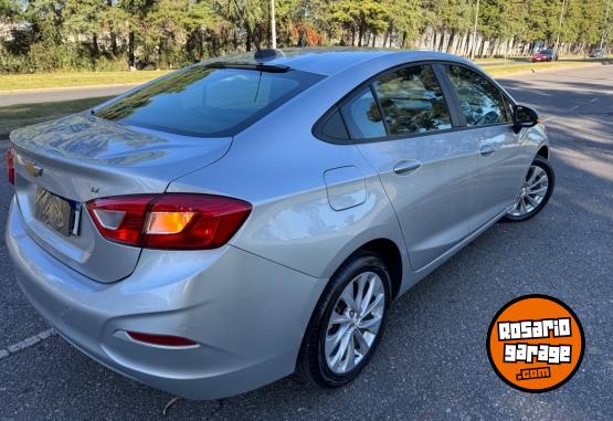 Autos - Chevrolet Cruze 2019 Nafta 131000Km - En Venta