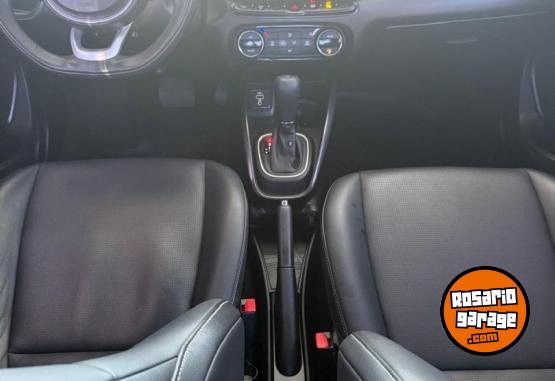 Autos - Fiat CRONOS S-DESIGN 2021 Nafta 81000Km - En Venta