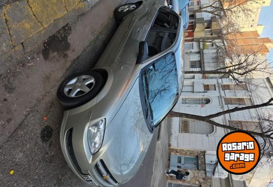 Autos - Chevrolet Classic 2010 Nafta 104000Km - En Venta