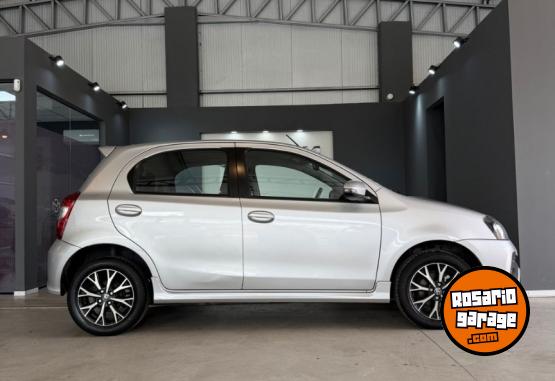 Autos - Toyota Etios XLS 1.5L 6MT 2020 Nafta 33100Km - En Venta