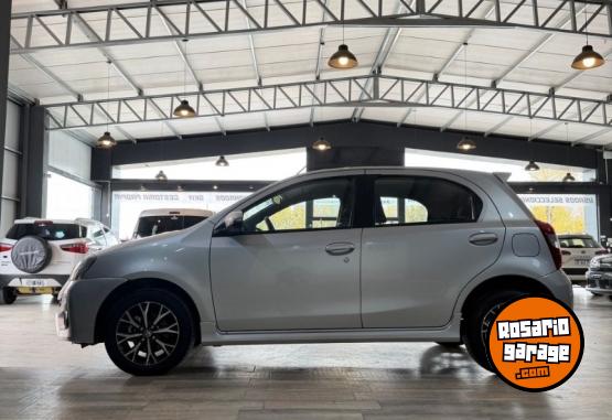 Autos - Toyota Etios XLS 1.5L 6MT 2020 Nafta 33100Km - En Venta