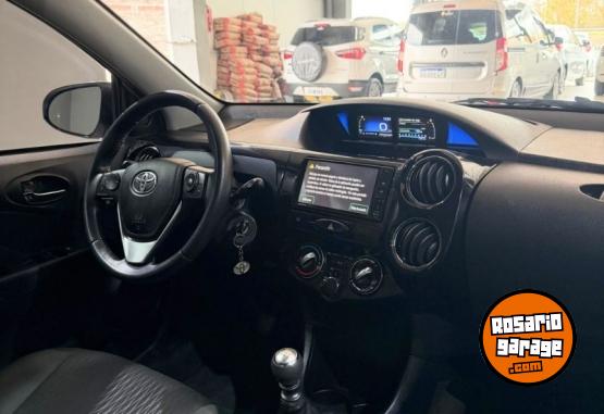 Autos - Toyota Etios XLS 1.5L 6MT 2020 Nafta 33100Km - En Venta