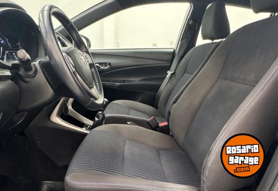 Autos - Toyota Yaris Xls 2019 Nafta 140000Km - En Venta