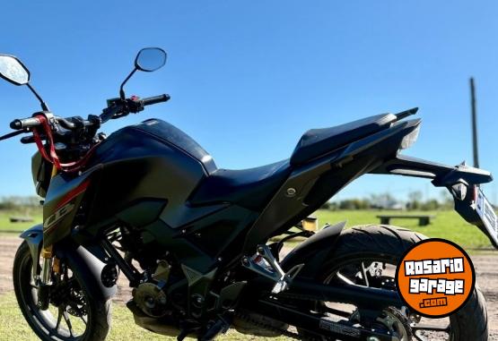 Motos - Honda Cb 300 f 2026 Nafta 800Km - En Venta