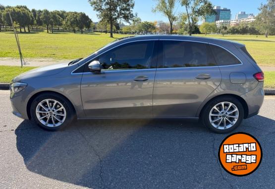 Autos - Mercedes Benz B200 Progressive 2019 Nafta 56000Km - En Venta