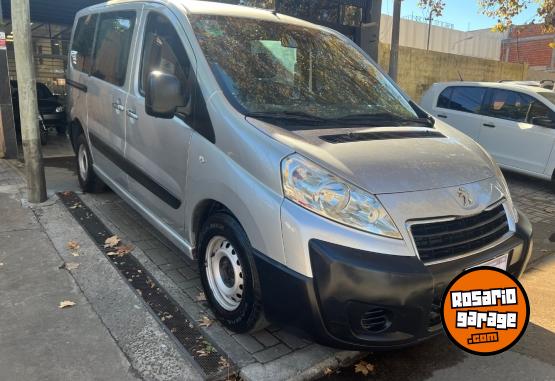 Utilitarios - Peugeot Expert furgón 2014 Nafta 280000Km - En Venta
