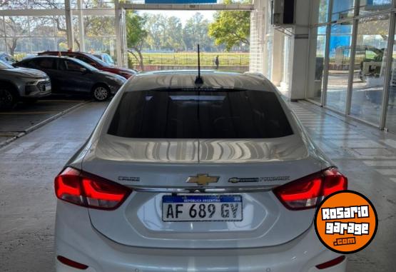 Autos - Chevrolet Cruze Premier 4p 1.4T 2023 Nafta 71372Km - En Venta