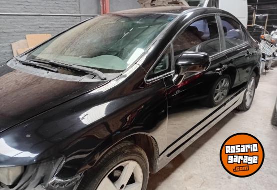Autos - Honda Civic 2011 Nafta 212000Km - En Venta