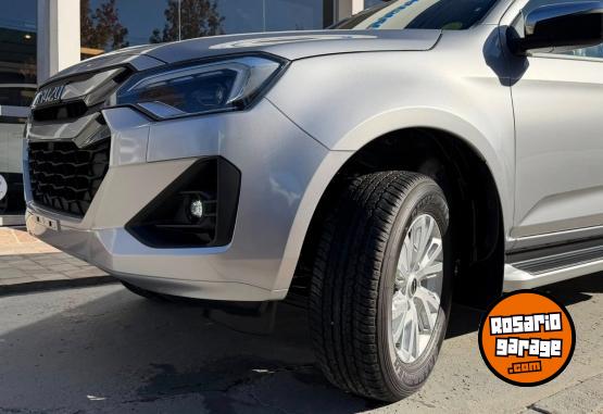 Camionetas - Isuzu D MAX D/C 3.0 TDI LS 4X4 2026 Diesel 0Km - En Venta